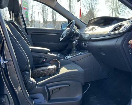 Серый Рено Megane Scenic, объемом двигателя 1.5 л и пробегом 212 тыс. км за 7000 $, фото 23 на Automoto.ua