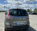 Серый Рено Megane Scenic, объемом двигателя 1.9 л и пробегом 327 тыс. км за 7000 $, фото 2 на Automoto.ua