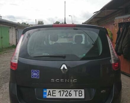 Серый Рено Megane Scenic, объемом двигателя 1.5 л и пробегом 210 тыс. км за 7500 $, фото 1 на Automoto.ua