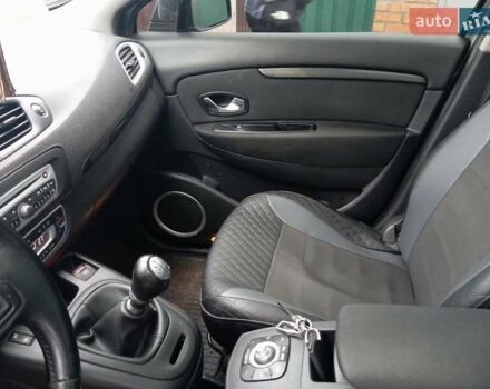 Сірий Рено Megane Scenic, об'ємом двигуна 1.9 л та пробігом 285 тис. км за 7550 $, фото 9 на Automoto.ua