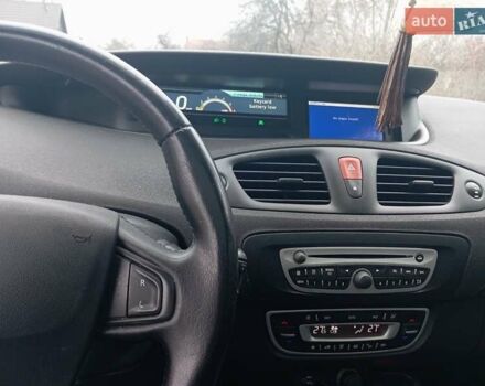 Сірий Рено Megane Scenic, об'ємом двигуна 1.9 л та пробігом 285 тис. км за 7550 $, фото 10 на Automoto.ua