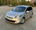 Серый Рено Megane Scenic, объемом двигателя 1.9 л и пробегом 300 тыс. км за 6850 $, фото 1 на Automoto.ua