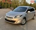 Серый Рено Megane Scenic, объемом двигателя 1.9 л и пробегом 300 тыс. км за 6850 $, фото 1 на Automoto.ua
