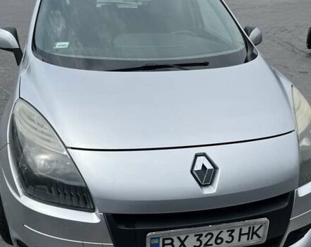 Сірий Рено Megane Scenic, об'ємом двигуна 1.5 л та пробігом 325 тис. км за 6200 $, фото 5 на Automoto.ua