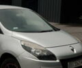 Сірий Рено Megane Scenic, об'ємом двигуна 1.5 л та пробігом 325 тис. км за 6200 $, фото 1 на Automoto.ua