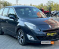Серый Рено Megane Scenic, объемом двигателя 1.5 л и пробегом 242 тыс. км за 8700 $, фото 1 на Automoto.ua