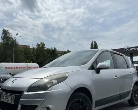 Сірий Рено Megane Scenic, об'ємом двигуна 1.5 л та пробігом 325 тис. км за 6200 $, фото 6 на Automoto.ua