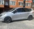 Серый Рено Megane Scenic, объемом двигателя 2 л и пробегом 244 тыс. км за 8600 $, фото 5 на Automoto.ua