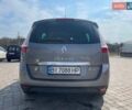 Серый Рено Megane Scenic, объемом двигателя 1.6 л и пробегом 259 тыс. км за 8000 $, фото 7 на Automoto.ua