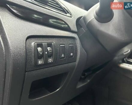 Сірий Рено Megane Scenic, об'ємом двигуна 1.6 л та пробігом 238 тис. км за 9800 $, фото 8 на Automoto.ua