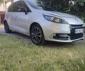 Серый Рено Megane Scenic, объемом двигателя 1.5 л и пробегом 280 тыс. км за 8100 $, фото 1 на Automoto.ua