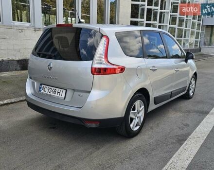 Серый Рено Megane Scenic, объемом двигателя 1.46 л и пробегом 200 тыс. км за 6500 $, фото 9 на Automoto.ua