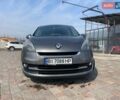 Серый Рено Megane Scenic, объемом двигателя 1.6 л и пробегом 259 тыс. км за 8000 $, фото 4 на Automoto.ua