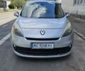 Серый Рено Megane Scenic, объемом двигателя 1.46 л и пробегом 200 тыс. км за 6500 $, фото 4 на Automoto.ua