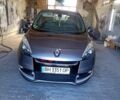 Серый Рено Megane Scenic, объемом двигателя 1.5 л и пробегом 263 тыс. км за 8100 $, фото 1 на Automoto.ua