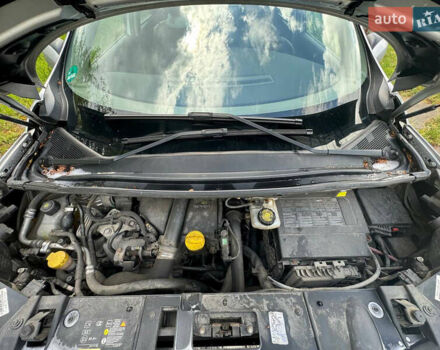 Серый Рено Megane Scenic, объемом двигателя 1.5 л и пробегом 181 тыс. км за 8500 $, фото 8 на Automoto.ua