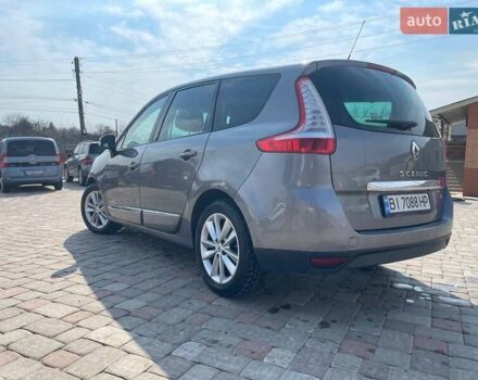 Серый Рено Megane Scenic, объемом двигателя 1.6 л и пробегом 259 тыс. км за 8000 $, фото 5 на Automoto.ua