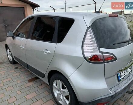 Серый Рено Megane Scenic, объемом двигателя 1.5 л и пробегом 256 тыс. км за 8100 $, фото 12 на Automoto.ua