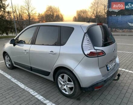 Серый Рено Megane Scenic, объемом двигателя 1.5 л и пробегом 256 тыс. км за 8100 $, фото 19 на Automoto.ua