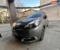 Серый Рено Megane Scenic, объемом двигателя 1.5 л и пробегом 186 тыс. км за 11600 $, фото 4 на Automoto.ua