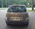Серый Рено Megane Scenic, объемом двигателя 1.5 л и пробегом 180 тыс. км за 10300 $, фото 5 на Automoto.ua