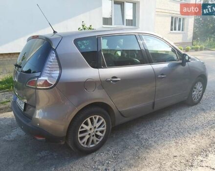 Серый Рено Megane Scenic, объемом двигателя 1.5 л и пробегом 180 тыс. км за 10300 $, фото 30 на Automoto.ua