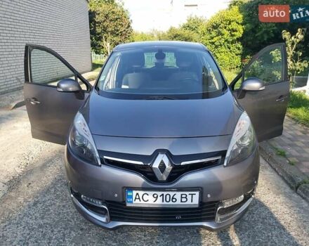 Серый Рено Megane Scenic, объемом двигателя 1.5 л и пробегом 180 тыс. км за 10300 $, фото 12 на Automoto.ua