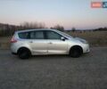 Серый Рено Megane Scenic, объемом двигателя 1.5 л и пробегом 206 тыс. км за 10400 $, фото 1 на Automoto.ua