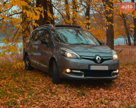 Сірий Рено Megane Scenic, об'ємом двигуна 1.5 л та пробігом 198 тис. км за 12350 $, фото 20 на Automoto.ua