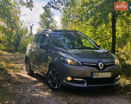Сірий Рено Megane Scenic, об'ємом двигуна 1.5 л та пробігом 198 тис. км за 12350 $, фото 5 на Automoto.ua