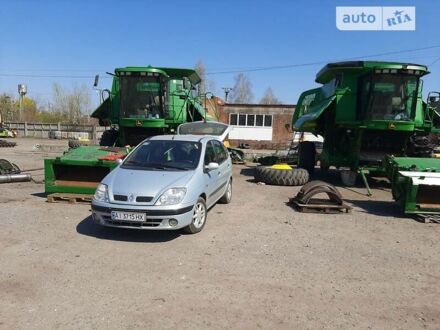 Рено Megane Scenic 2000 у Иванкове на Automoto.ua Сірий Рено Megane Scenic, об'ємом двигуна 2 л та пробігом 280 тис. км за 4500 $, фото 1 на Automoto.ua