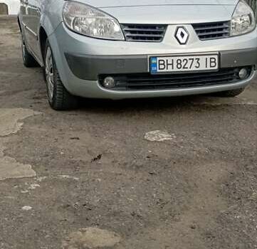 Серый Рено Megane Scenic, объемом двигателя 1.9 л и пробегом 270 тыс. км за 4000 $, фото 1 на Automoto.ua