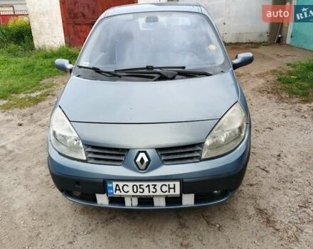 Серый Рено Megane Scenic, объемом двигателя 2 л и пробегом 320 тыс. км за 3700 $, фото 1 на Automoto.ua