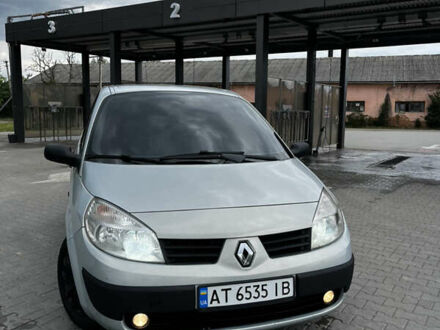 Рено Megane Scenic 2004 у Коломые на Automoto.ua Сірий Рено Megane Scenic, об'ємом двигуна 1.6 л та пробігом 219 тис. км за 4750 $, фото 1 на Automoto.ua