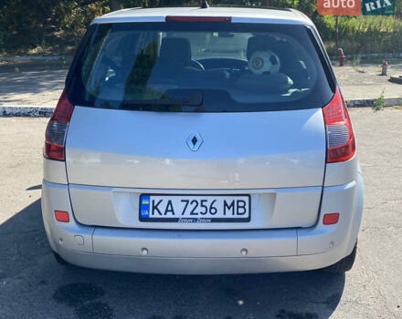 Серый Рено Megane Scenic, объемом двигателя 1.6 л и пробегом 275 тыс. км за 6500 $, фото 1 на Automoto.ua