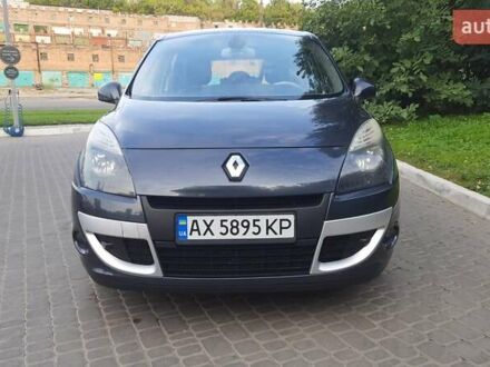 Рено Megane Scenic 2009 у Харкові на Automoto.ua Сірий Рено Megane Scenic, об'ємом двигуна 1.46 л та пробігом 240 тис. км за 7900 $, фото 1 на Automoto.ua
