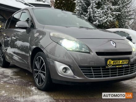 Рено Megane Scenic 2010 у Львові на Automoto.ua Сірий Рено Megane Scenic, об'ємом двигуна 1.9 л та пробігом 226 тис. км за 8100 $, фото 1 на Automoto.ua