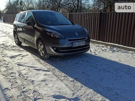 Сірий Рено Megane Scenic, об'ємом двигуна 1.5 л та пробігом 190 тис. км за 8400 $, фото 1 на Automoto.ua