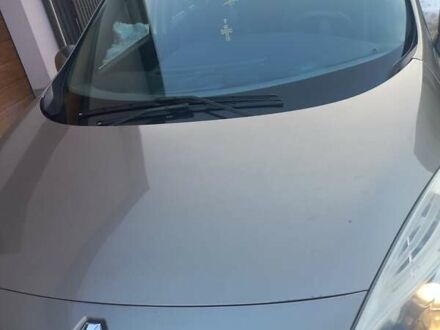 Рено Megane Scenic 2012 в Тячеве на Automoto.ua Серый Рено Megane Scenic, объемом двигателя 1.5 л и пробегом 260 тыс. км за 8700 $, фото 1 на Automoto.ua