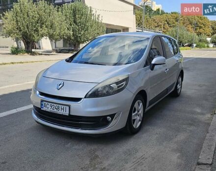 Серый Рено Megane Scenic, объемом двигателя 1.46 л и пробегом 200 тыс. км за 6500 $, фото 1 на Automoto.ua