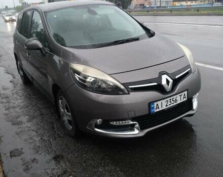 Серый Рено Megane Scenic, объемом двигателя 1.5 л и пробегом 202 тыс. км за 9700 $, фото 1 на Automoto.ua