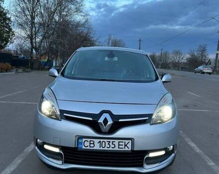 Серый Рено Megane Scenic, объемом двигателя 1.5 л и пробегом 291 тыс. км за 8500 $, фото 1 на Automoto.ua