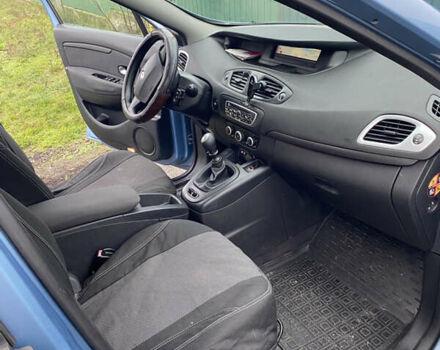 Синій Рено Megane Scenic, об'ємом двигуна 1.46 л та пробігом 198 тис. км за 5700 $, фото 10 на Automoto.ua