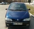 Синий Рено Megane Scenic, объемом двигателя 1.6 л и пробегом 320 тыс. км за 2950 $, фото 2 на Automoto.ua