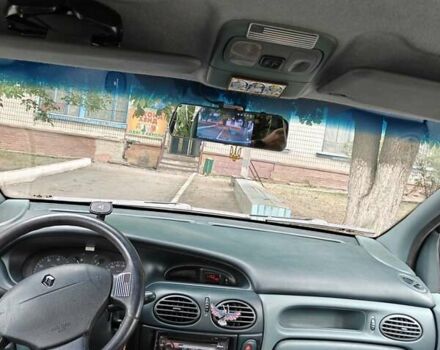 Синий Рено Megane Scenic, объемом двигателя 1.87 л и пробегом 364 тыс. км за 3499 $, фото 26 на Automoto.ua
