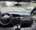 Синий Рено Megane Scenic, объемом двигателя 2 л и пробегом 305 тыс. км за 2500 $, фото 17 на Automoto.ua