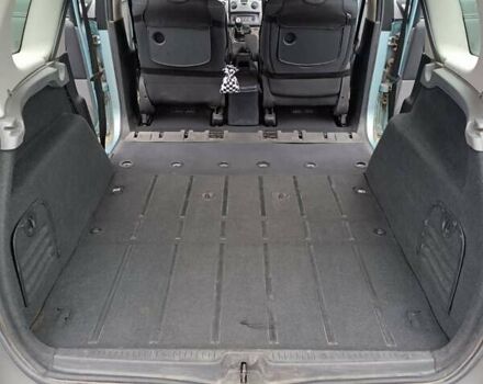 Синий Рено Megane Scenic, объемом двигателя 1.87 л и пробегом 354 тыс. км за 5600 $, фото 5 на Automoto.ua