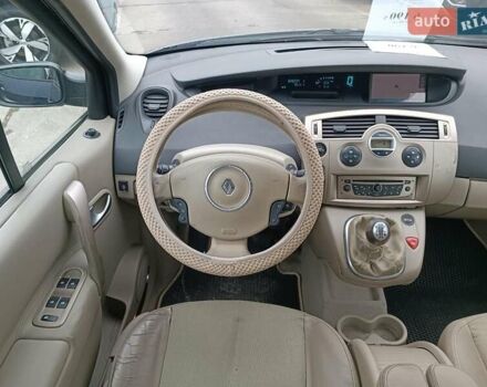 Синий Рено Megane Scenic, объемом двигателя 2 л и пробегом 328 тыс. км за 6190 $, фото 14 на Automoto.ua