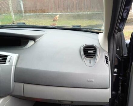 Рено Megane Scenic 2008 в Сарнах на Automoto.ua Синий Рено Megane Scenic, объемом двигателя 1.9 л и пробегом 280 тыс. км за 6650 $, фото 14 на Automoto.ua