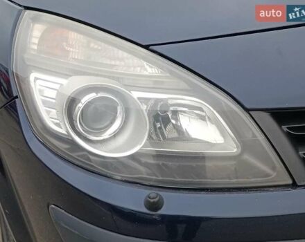 Синий Рено Megane Scenic, объемом двигателя 2 л и пробегом 328 тыс. км за 6190 $, фото 3 на Automoto.ua
